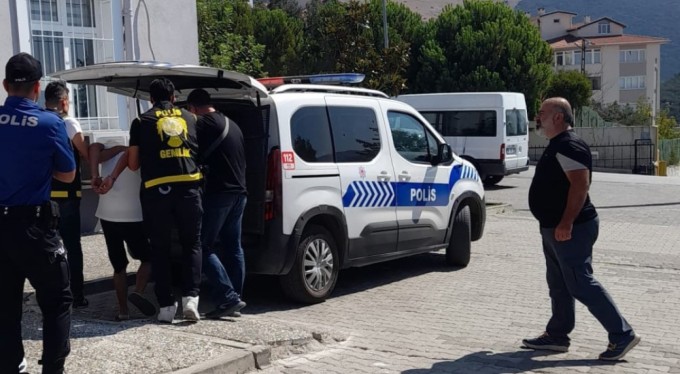 Bursa'da 22 yıl hapis cezası ile aranan şahıs yakalandı