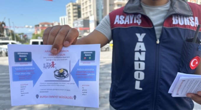 Bursa polisi sokak sokak gezerek uyarıyor, dolandırıcılara inanmayın