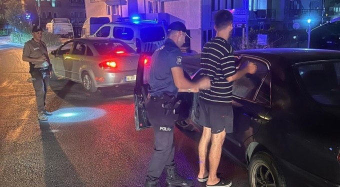 Bursa'da 30 farklı noktada şok uygulama: Şehir merkezinde kuş uçurtulmadı