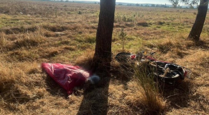 Bursa'da motosiklet ağaca çarptı: 1 ölü