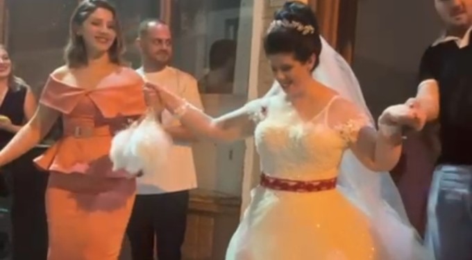 Bursa'da özel gereksinimli Şevval'in düğün hayali gerçek oldu