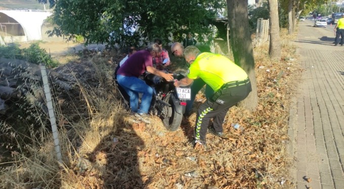Bursa'da motor kazası 25 yaşındaki genci hayattan kopardı