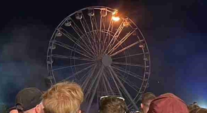 Almanya'da müzik festivalinde dönme dolap yangını: 23 yaralı