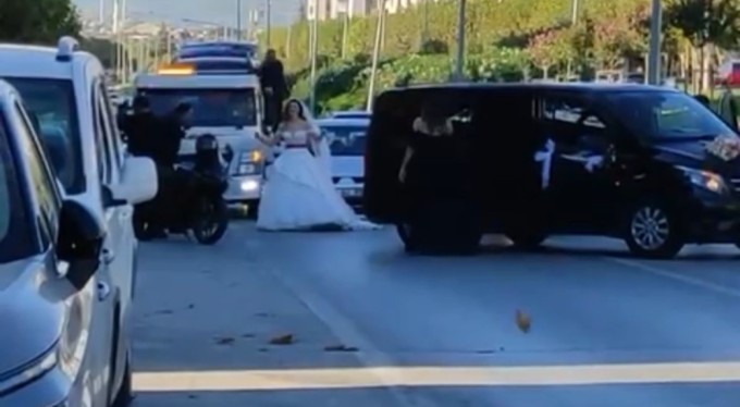 Bursa'da düğün konvoyu terörü