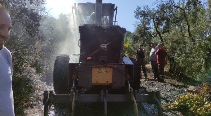 İş makinesi alevlere teslim oldu