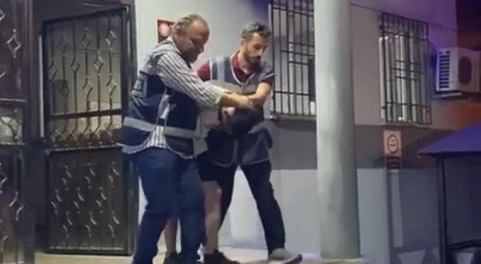 Bursa'da takibe alınan şüpheliden 750 adet sentetik hap ele geçirildi