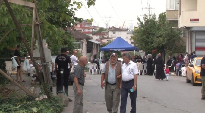 1 TL için çıkan kavgada baba ve kızı öldürüldü