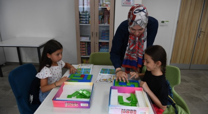 Çocuklar için 'Strateji Oyunları Akademisi'