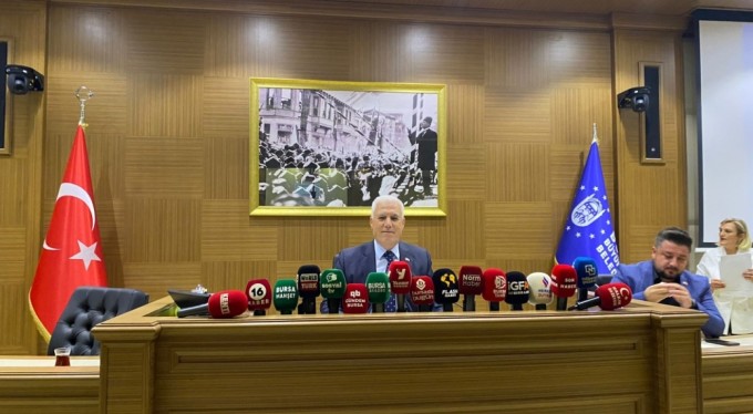 Başkan Bozbey: "Yapılan yanlışların sonucunu Bursalılar çekiyor"
