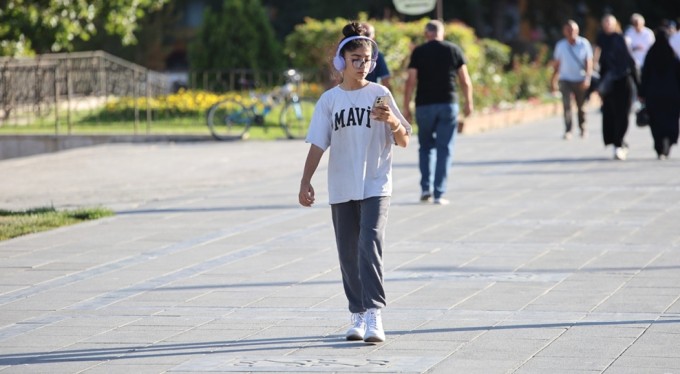 Z kuşağı, hızlı ve pratik iletişim için mesajlaşmayı tercih ediyor