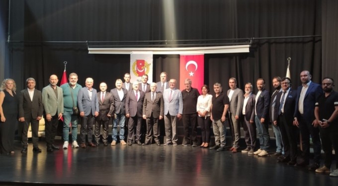 Bursa Büyükşehir Belediye Başkanı Bozbey: "Önceliğimiz trafik, kentsel dönüşüm ve çevre sorunlarını çözmek"