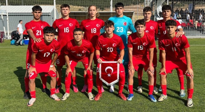 U16 Milli Takımı, Dörtlü Turnuva'da şampiyon oldu