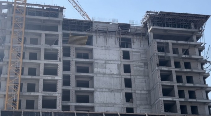 Bursa'da inşaattan düşen işçi hayatını kaybetti