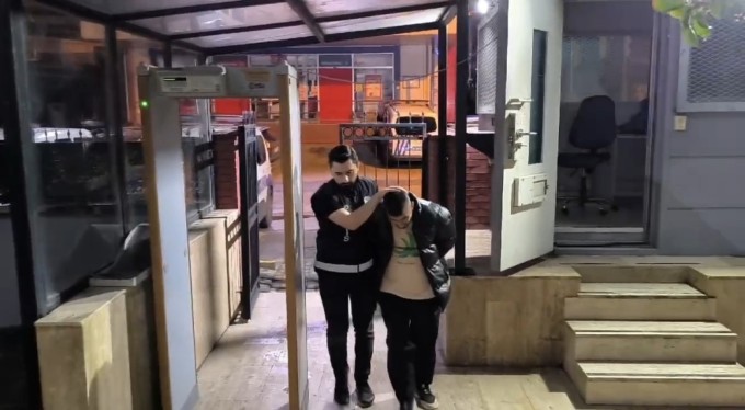 Bursa'da sokakta havaya defalarca ateş açan magandanın gerekçesi pes dedirtti