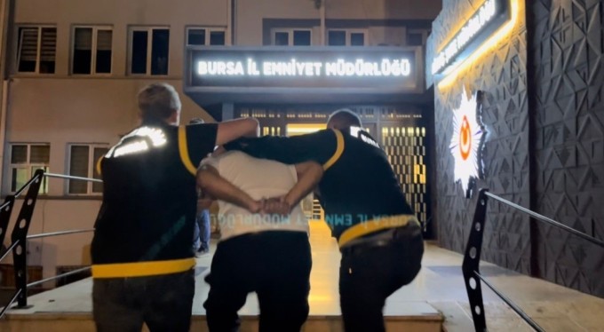 Bursa'da güpegündüz cinayet işlemişti, saatler içerisinde yakalandı
