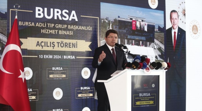 Adalet Bakanı Tunç: "Yargı personelimizi töhmet altında bırakan davranışlara müsaade etmeyiz"