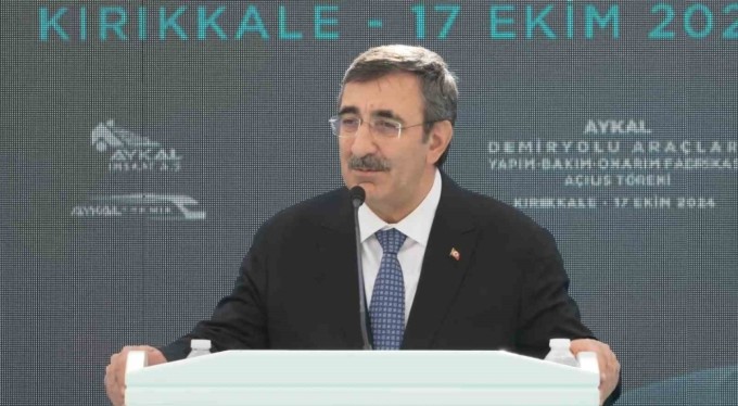 Cumhurbaşkanı Yardımcısı Yılmaz: "Avrupa Birliği'nin sınırda karbon düzenlemesi, 2026'da devreye giriyor"