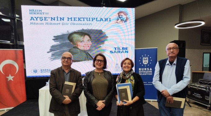 Bursa'da dolu dolu N&acirc;zım Hikmet gecesi