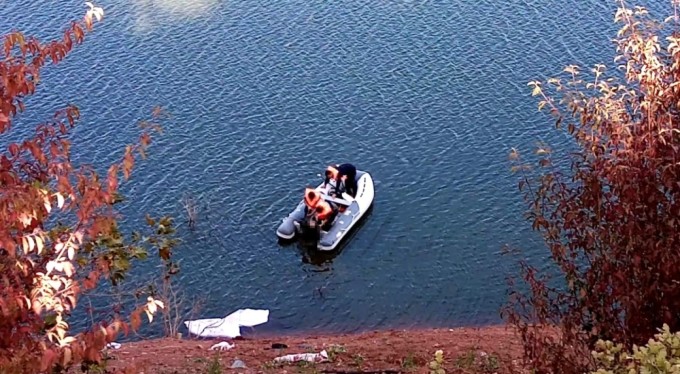 Bursa'da baraja düşen otomobildeki sürücü boğularak hayatını kaybetti