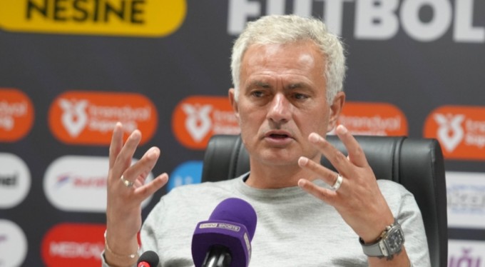Mourinho: "Bu ligi biliyoruz, bazı takımlar daha kolay maç kazanıyorlar"