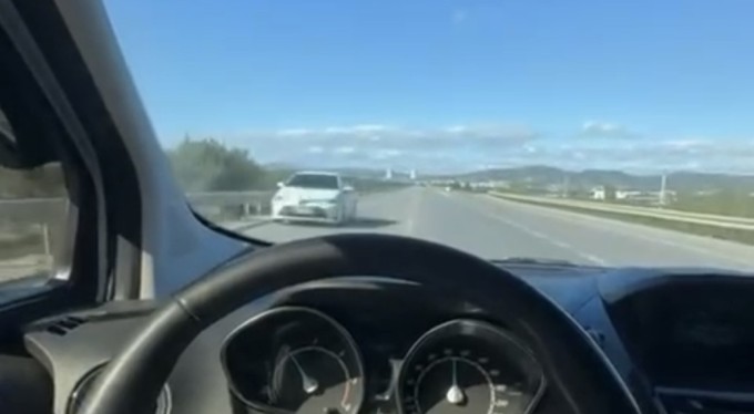 Bursa'da otobanda ters yönden ilerledi, kaza böyle teğet geçti