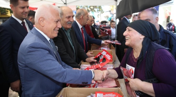 Başkan Bozbey'den Bursalılara 'Cumhuriyet Bayramı' çağrısı