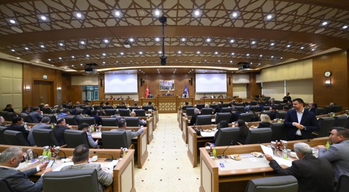 Başkan Bozbey: "Bursalıların menfaatleri bizim birinci önceliğimizdir"