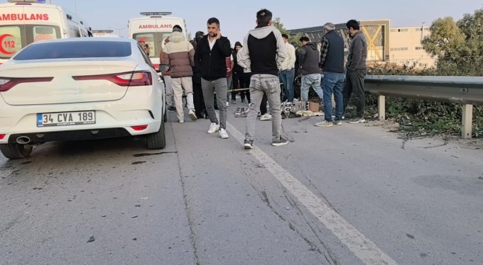 Otomobilin çarptığı adam hayatını kaybetti