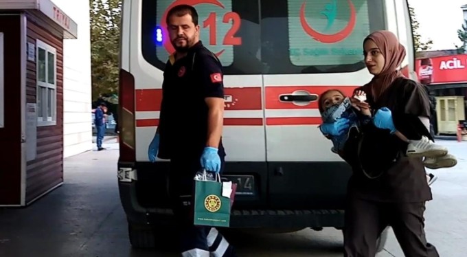 İnegöl AVM'de eli yürüyen merdivene sıkışan çocuğun parmağı koptu