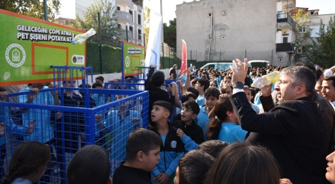 Yıldırım'da geleceğini çöpe atma,pet şişeni potaya at