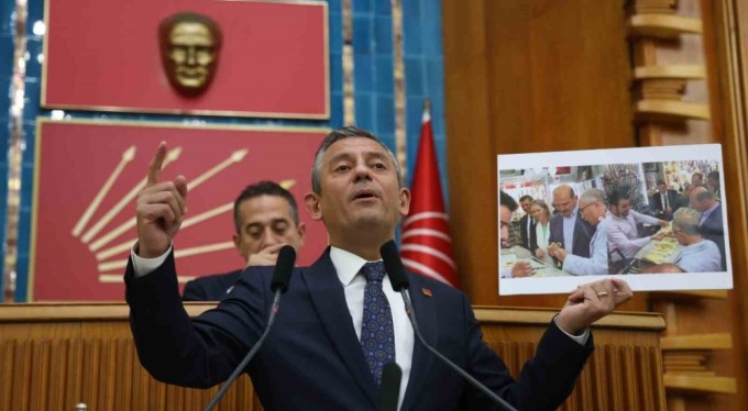 CHP Genel Başkanı Özel: "30 bin lira asgari ücreti hep beraber savunalım"