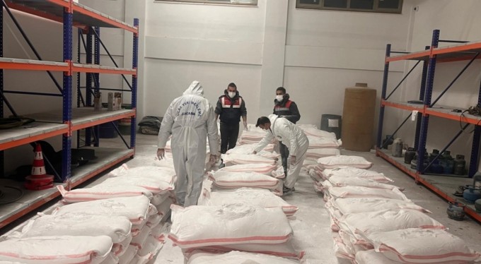 Bebek pudrasıyla karıştırılmış 250 kilo uyuşturucu madde ele geçirildi