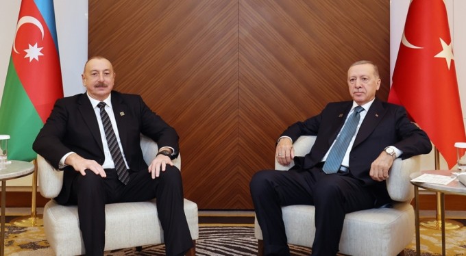 Cumhurbaşkanı Erdoğan, Aliyev ile görüştü