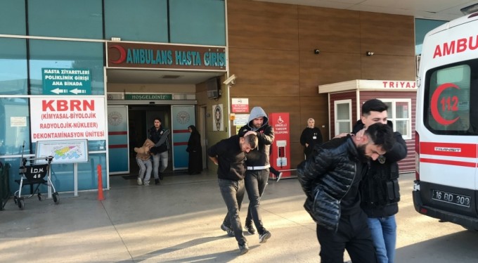 Polisten kaçan araçta 1 kilogram uyuşturucu ele geçirildi