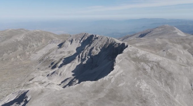 Uludağ'ın zirvesi çöküyor... Böyle giderse Uludağ yıllar içerisinde daha alçak bir dağ haline dönüşecek