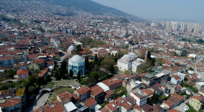 Bursa Büyükşehir Belediyesi tarihi cami ve türbelerden güvenlikçilerin çekileceği iddialarını yalanladı