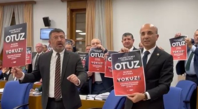 TBMM Plan ve Bütçe Komisyonu'nda 'asgari ücret' tartışması