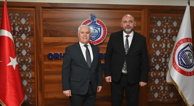 Başkan Bozbey'den fabrikalara "Verginizi Bursa'ya yatırın" çağrısı