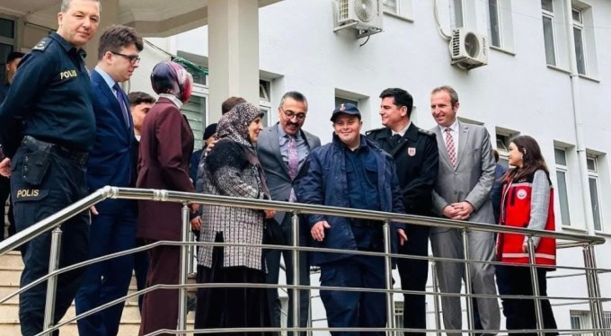 Bursa'da down sendromlu İslam Mevlüt'ün jandarma hayali gerçek oldu