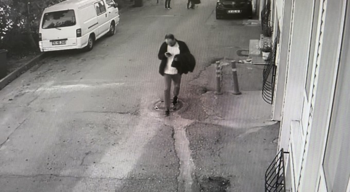 Bursa'da navigasyondan bulduğu adresi soydu, çaldığı parayla araba alıp alem yaptı