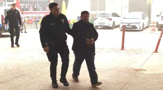 Bursa'da öfkeli koca eşini çekiçle ağır yaraladı