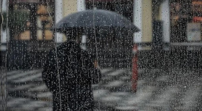Meteorolojiden Bursa'ya 'Sarı' kodlu kuvvetli gök gürültülü sağanak yağış uyarısı