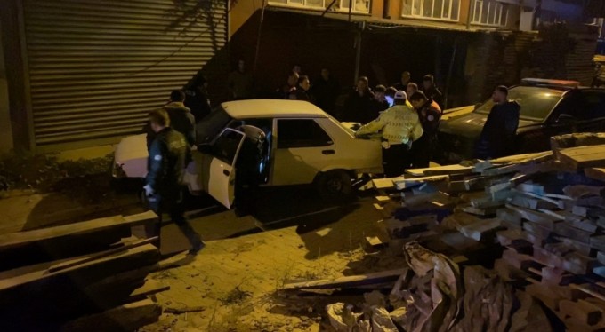 Bursa'da "Dur" ihtarına uymadı, 25 kilometrelik kovalamacadan sonra yakalandı