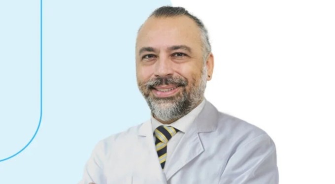 OBEZİTE TEDAVİSİNDE MİDE BALONU