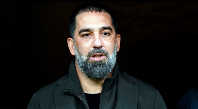 Arda Turan: "Galatasaraylıyım ama oyuncularımın da başını eğdirmem"