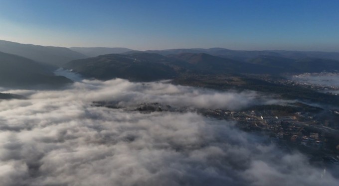 Bursa'da yoğun sis şehri yuttu
