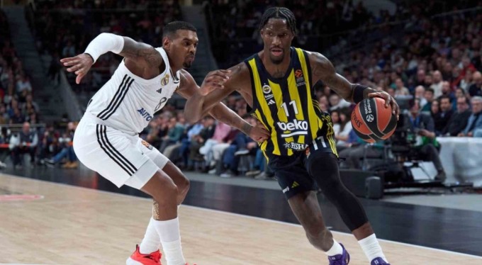 Fenerbahçe, Euroleague'de 10. galibiyetini Madrid'de aldı