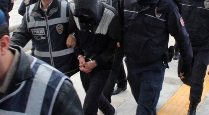 DEAŞ operasyonu: 12 gözaltı