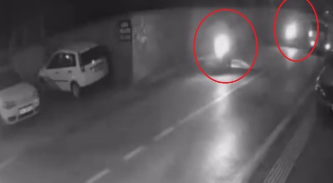 Bursa'da 2 motosikletin karıştığı ilginç kaza kamerada