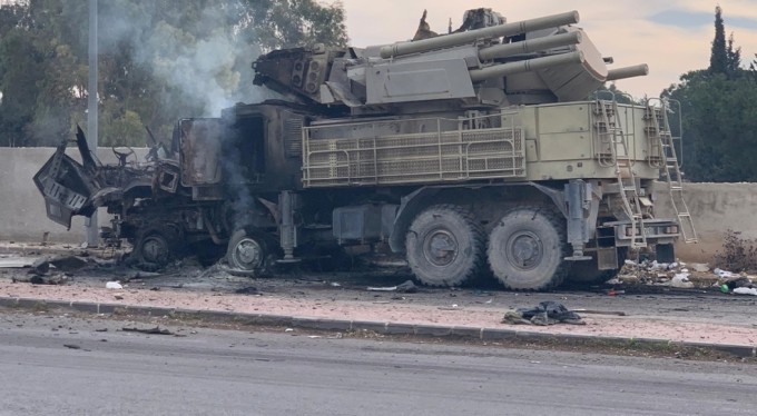 İsrail'in Suriye'de imha ettiği hava savunma sistemleri görüntülendi